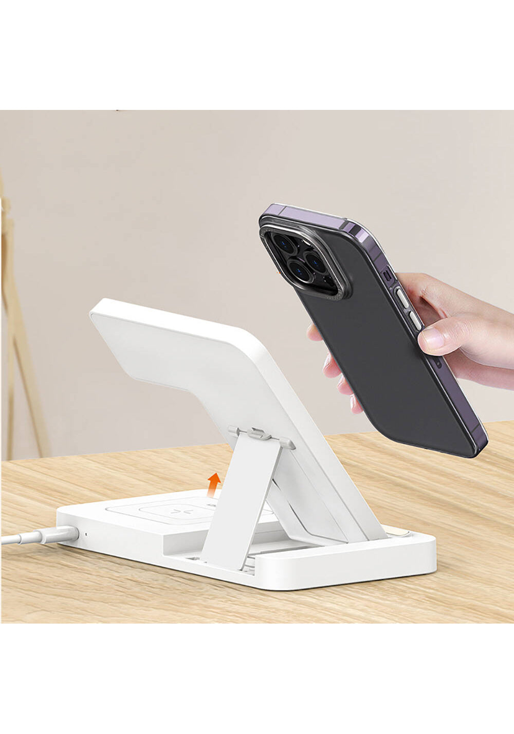 Recci RCW-31 4in1 M-safe 15W Hızlı Şarj Özellikli LED Işıklı Magnetik Kablosuz Şarj Standı