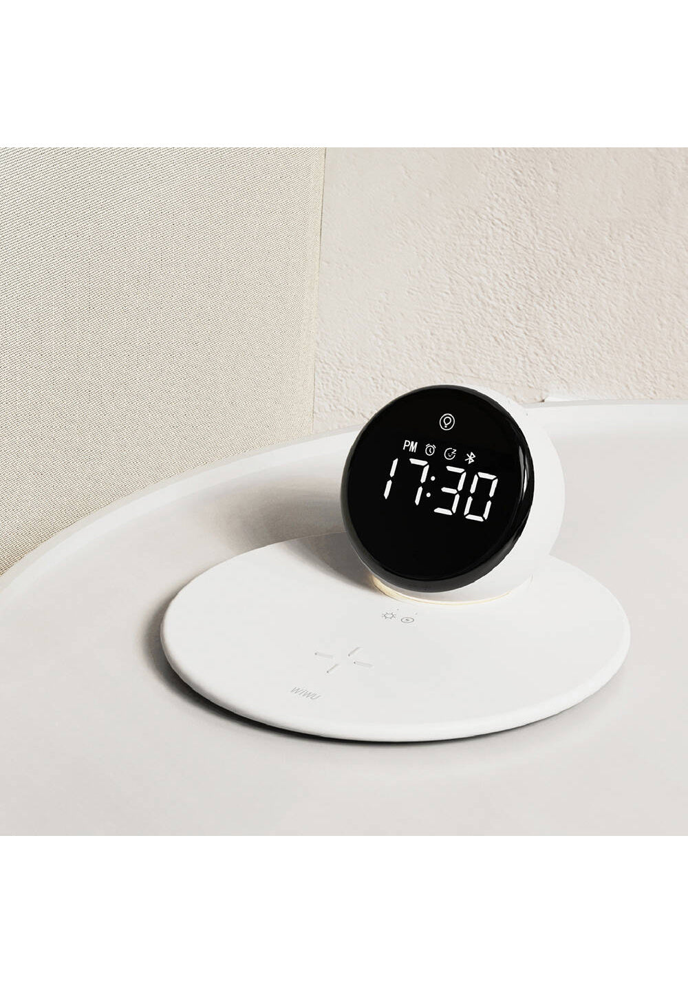 Wiwu Wi-W017 Kablosuz Şarj Standlı Çift Alarmlı Dijital Saatli Bluetooth Speaker Hoparlör