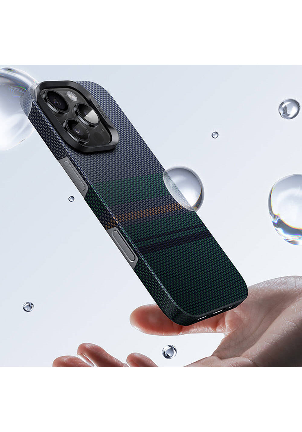Apple iPhone 16 Kılıf Manyetik Şarj Uyumlu Karbon Fiber Tasarımlı Benks Aurora ArmorAir Kevlar Kapak