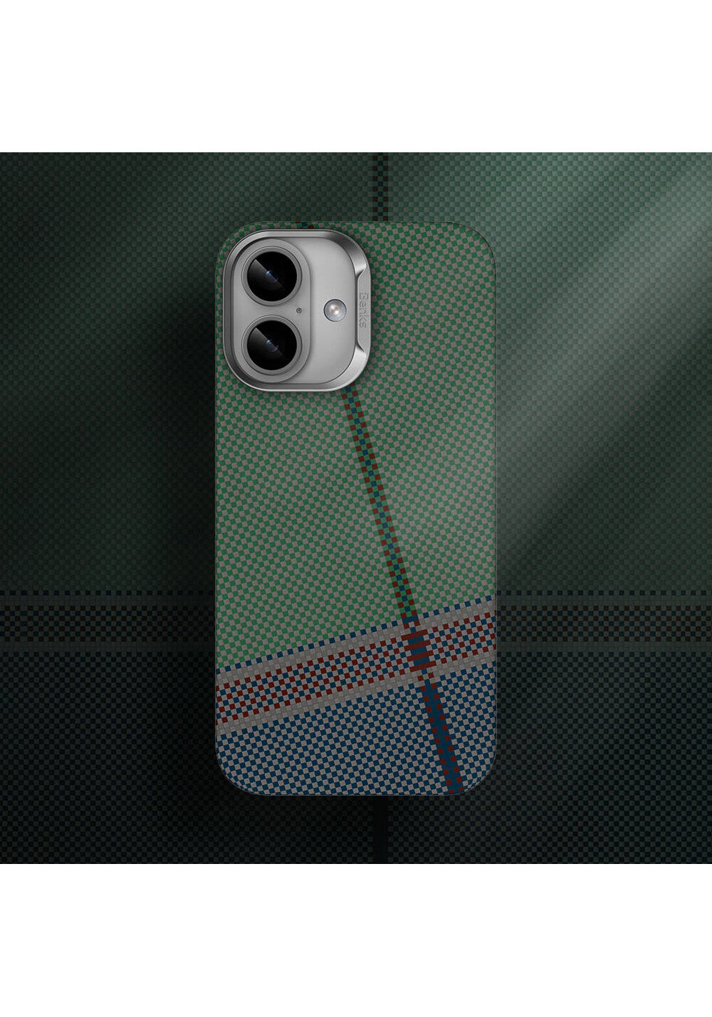 Apple iPhone 16 Plus Kılıf Manyetik Şarj Uyumlu Karbon Fiber Tasarımlı Benks Passion Green ArmorAir Kevlar Kapak