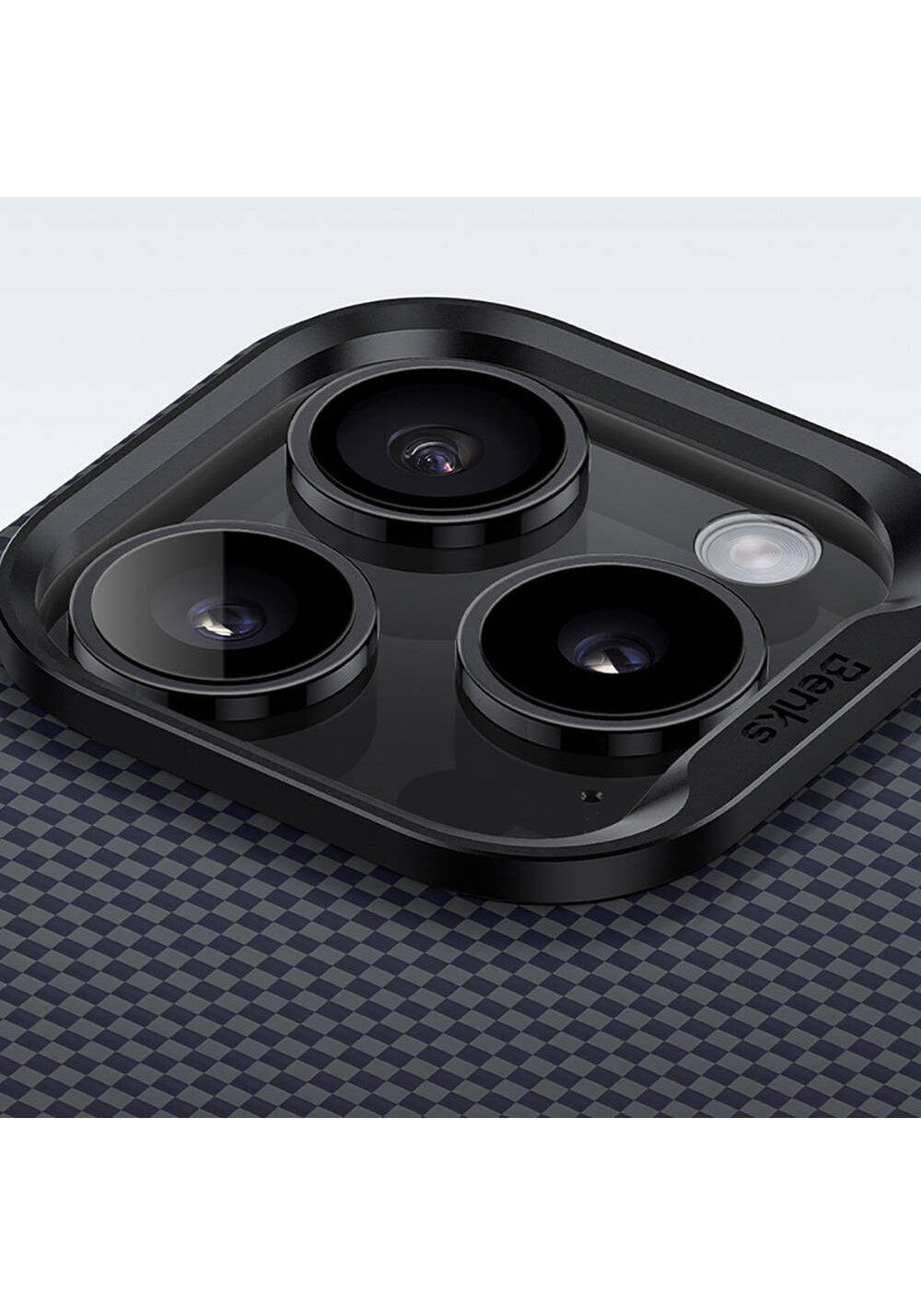 Apple iPhone 16 Pro Kılıf Manyetik Şarj Uyumlu Karbon Fiber Tasarımlı Benks Aurora ArmorPro Kevlar Kapak