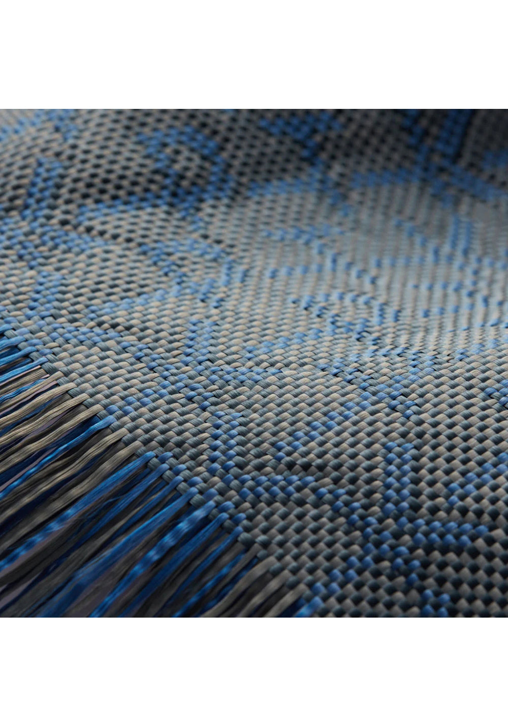 Apple iPhone 16 Pro Max Kılıf Manyetik Şarj Uyumlu Aramid Karbon Fiber Pitaka Tactile Woven Monogram Serisi Kapak