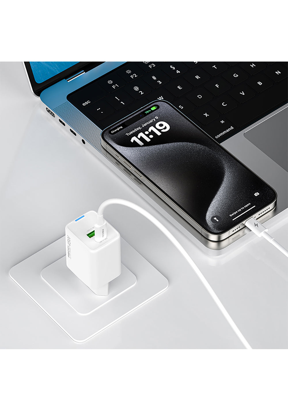 Recci RC108E GaN Teknolojili Hızlı Şarj Başlığı Type-C to Type-C PD 45W Kablolu Şarj Seti