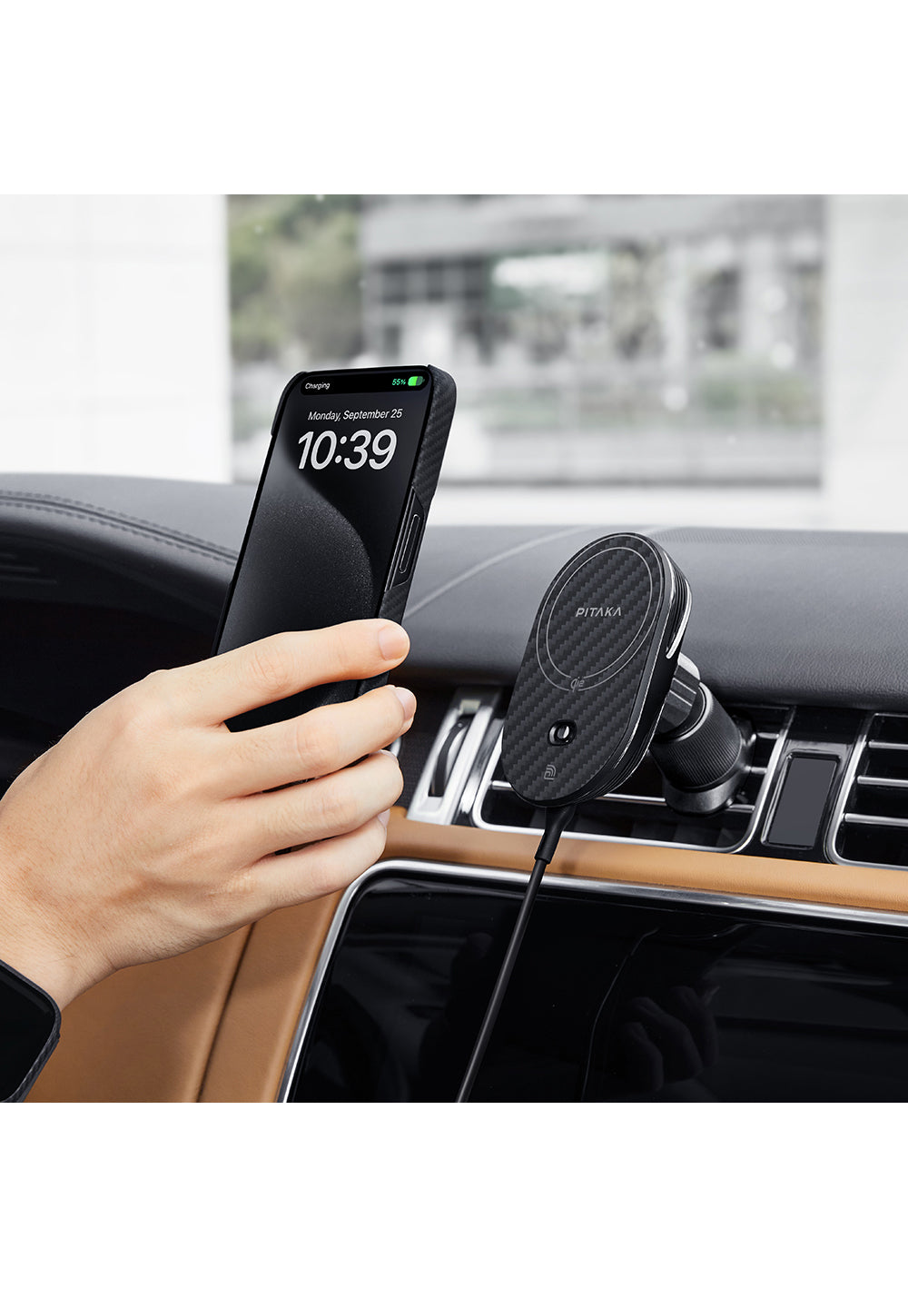 Pitaka MagEZ Pro 2 Manyetik Şarj Uyumlu Qi2 Aramid Fiber Araç Telefon Tutucu