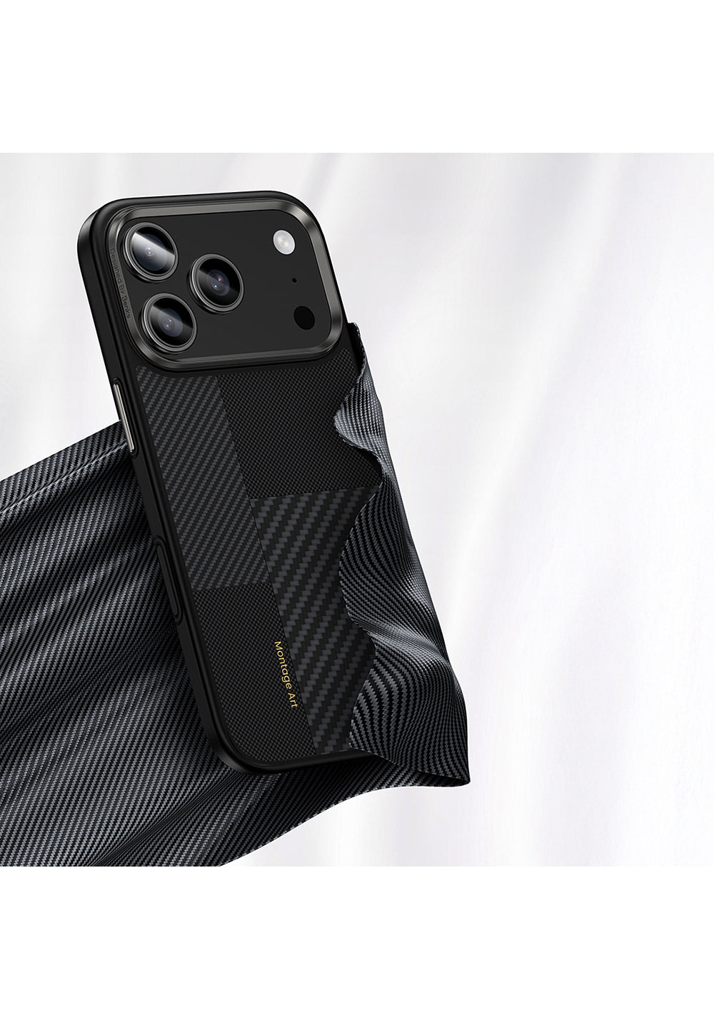 Apple iPhone 17 Pro Kılıf Manyetik Şarj Uyumlu Karbon Fiber Benks Montage Hybrid ArmorPro Kevlar Kapak