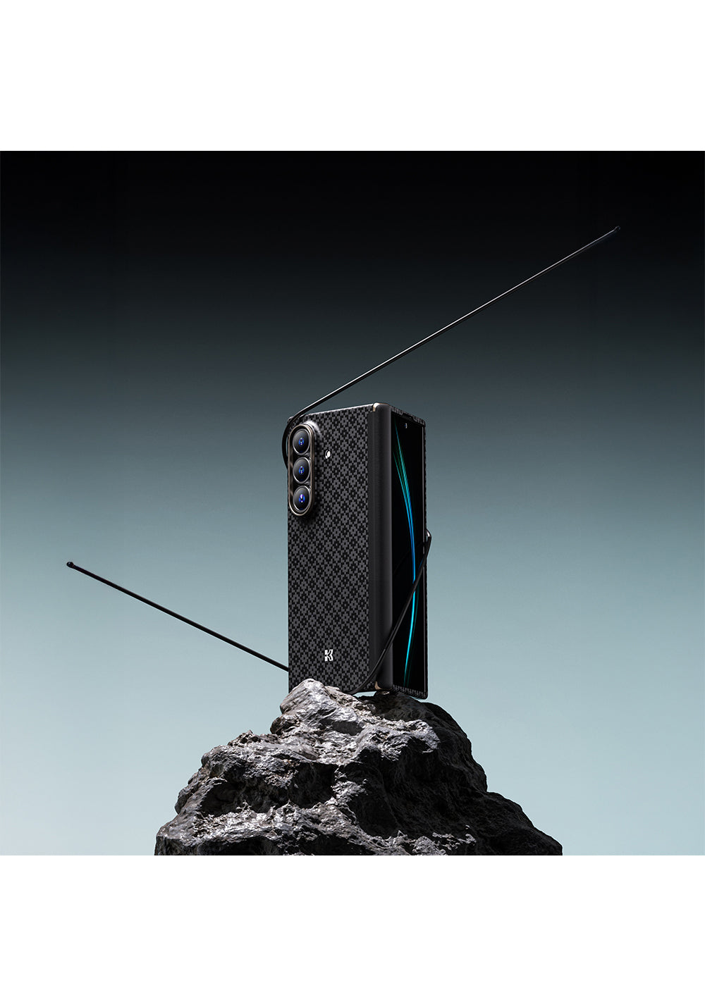 Galaxy Z Fold 7 Benks ArmorAir ArmorGrid Grand Combo Üçlü Aksesuar Seti (Ön Arka Kevlar Karbon Kapak + Ekran Koruyucu)