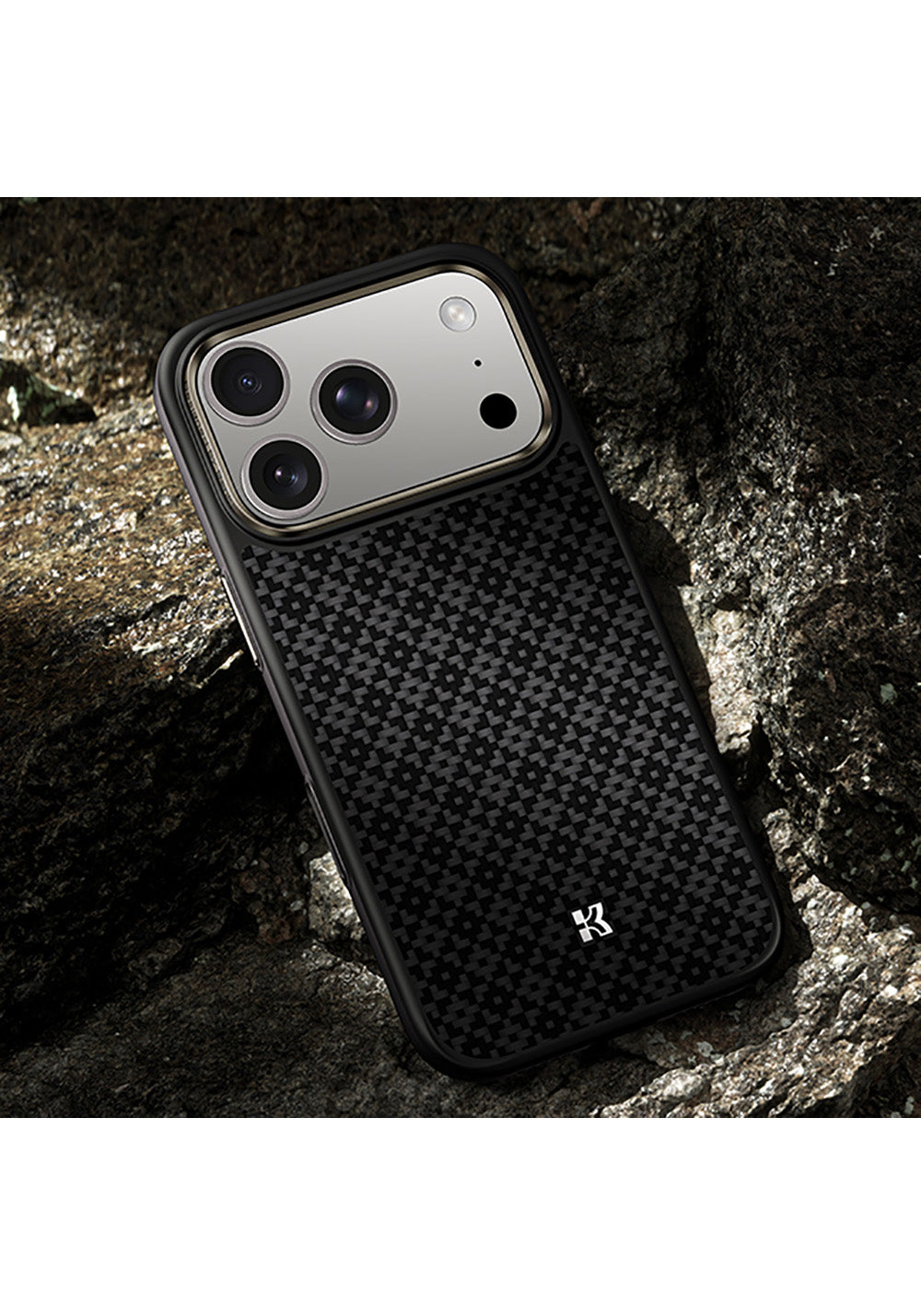 Apple iPhone 17 Pro Max Kılıf M-Safe Şarj Özellikli Benks ArmorPro ArmorGrid Serisi Kevlar Karbon Kapak