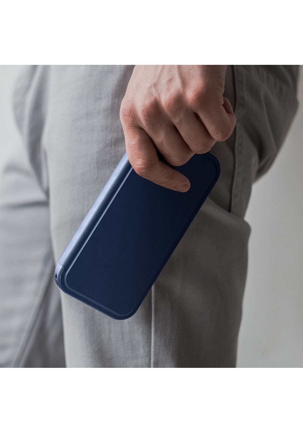 Apple iPhone 17 Pro Max PU Kartlıklı Kapaklı Amazingthing Glamour Foilo Serisi Kılıf