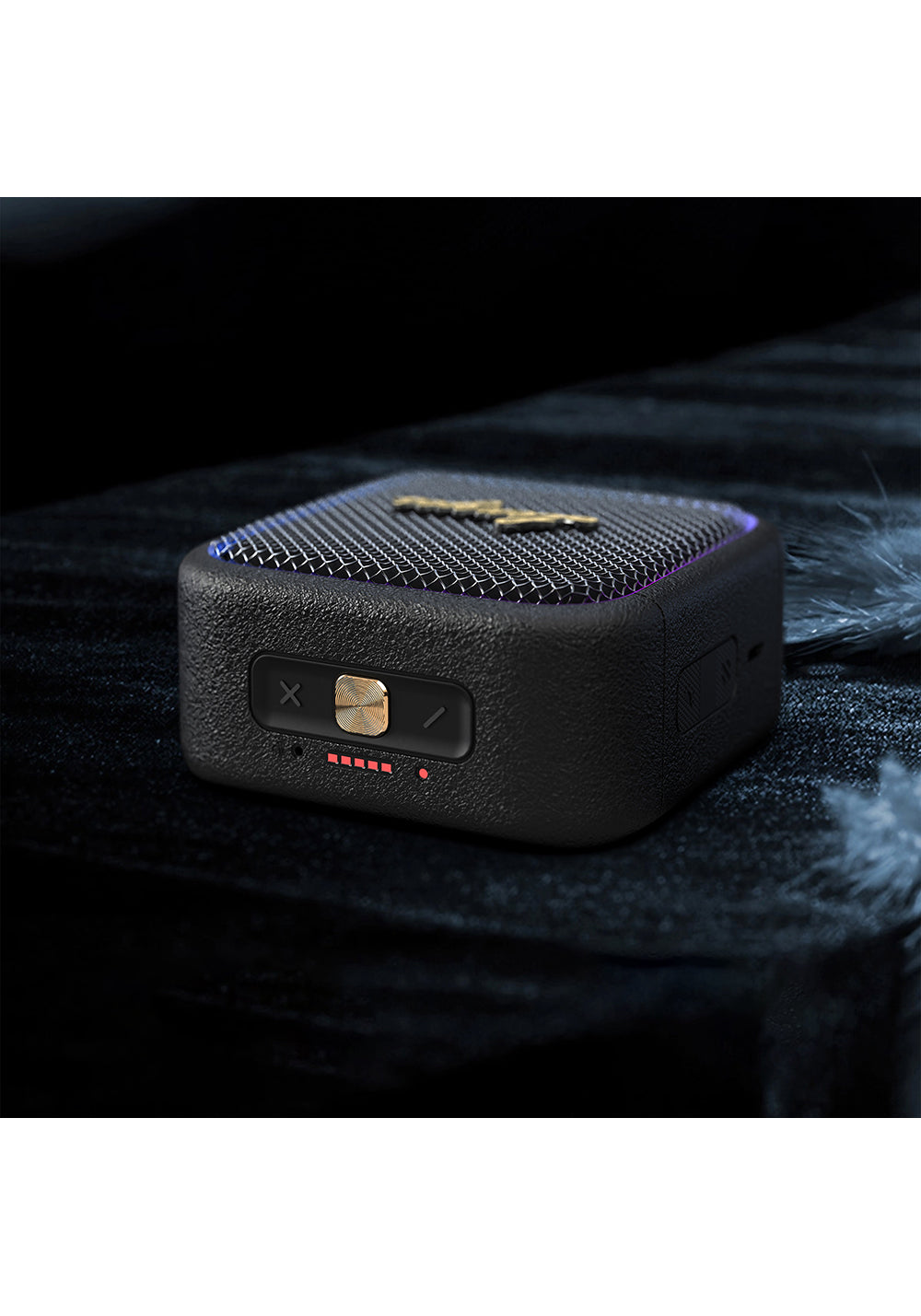 Lenyes S890 Su Geçirmez Özellikli RGB Işıklı Askılı Mini OTG-TWS Bluetooth Hoparlör v5.3