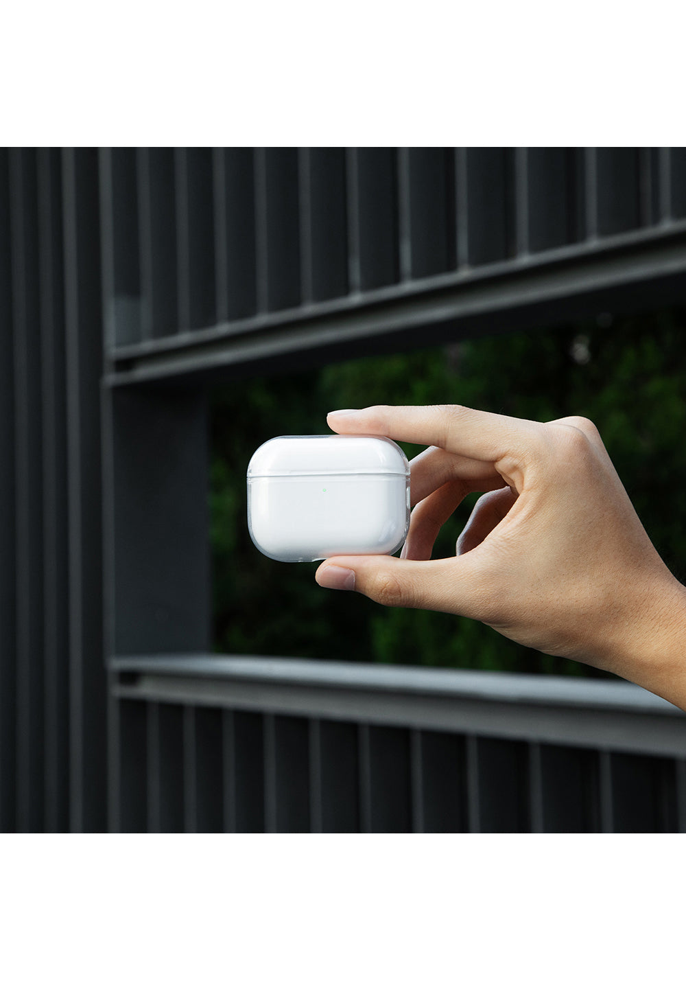 Apple AirPods Pro 3 Kılıf Qi M-Safe Şarj Özellikli Native Union Clear Serisi Silikon Kapak