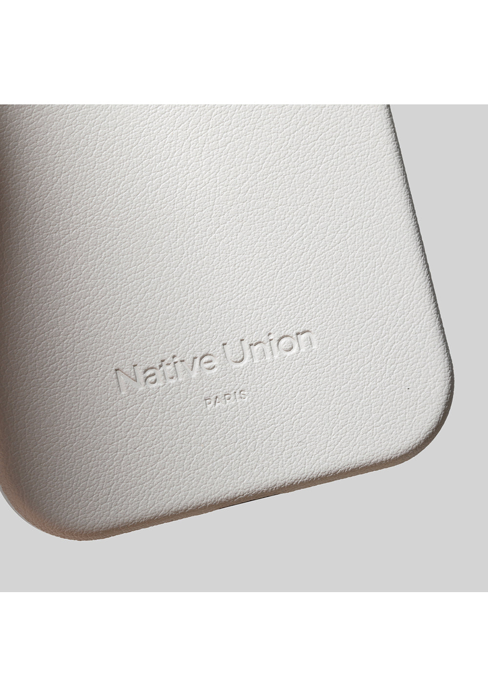 Apple iPhone 16 Pro Max Kılıf Manyetik Şarj Uyumlu Deri Görünümlü Native Union 2024 Active Serisi Kapak