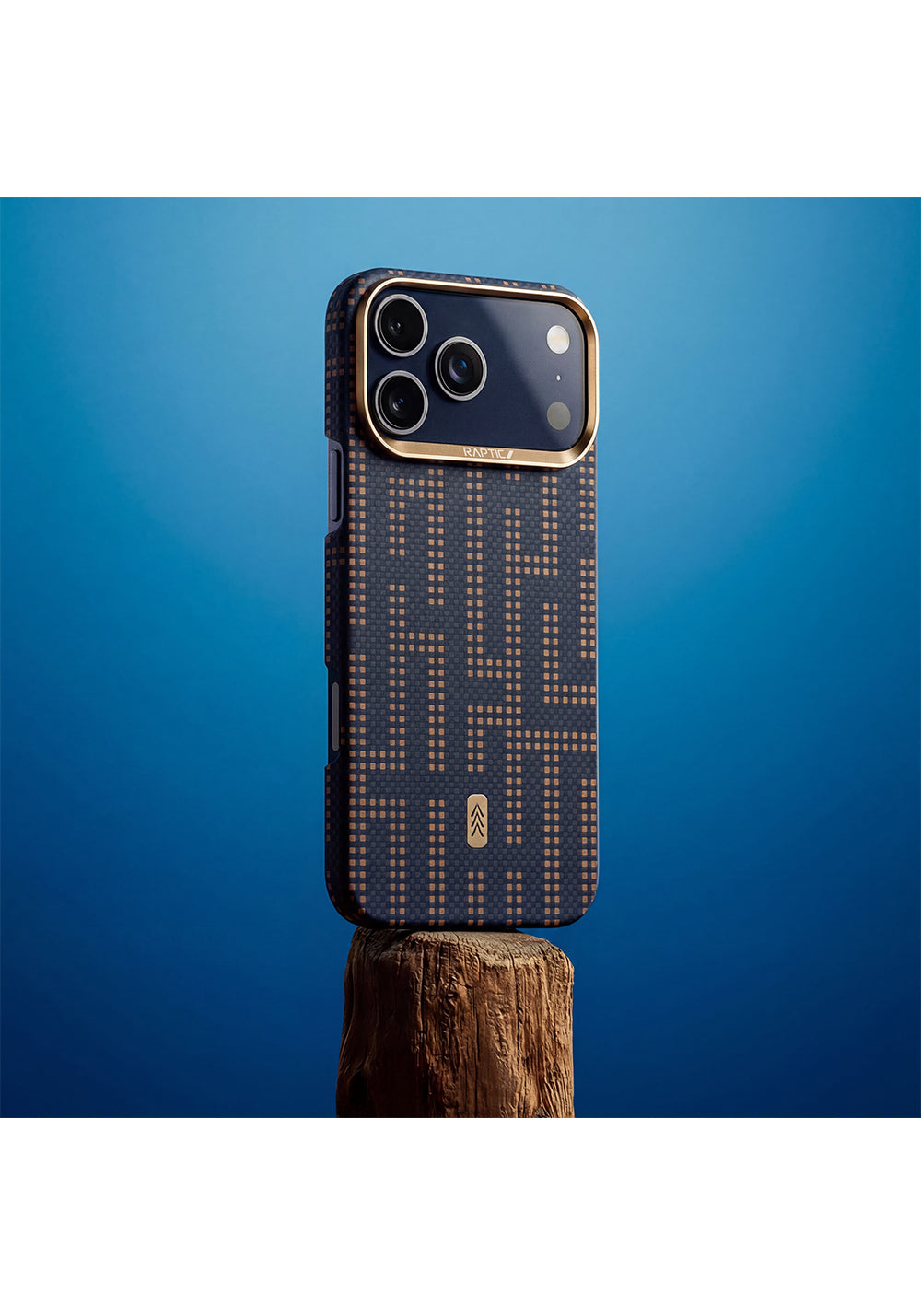 Apple iPhone 17 Pro Max Kılıf Manyetik Şarj Uyumlu Raptic Aramid Skin Serisi Karbon Kapak