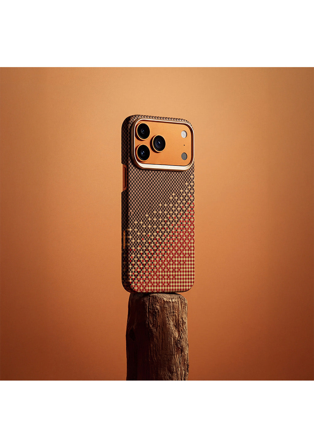 Apple iPhone 17 Pro Max Kılıf Manyetik Şarj Uyumlu Raptic Aramid Skin Serenity Serisi Karbon Kapak