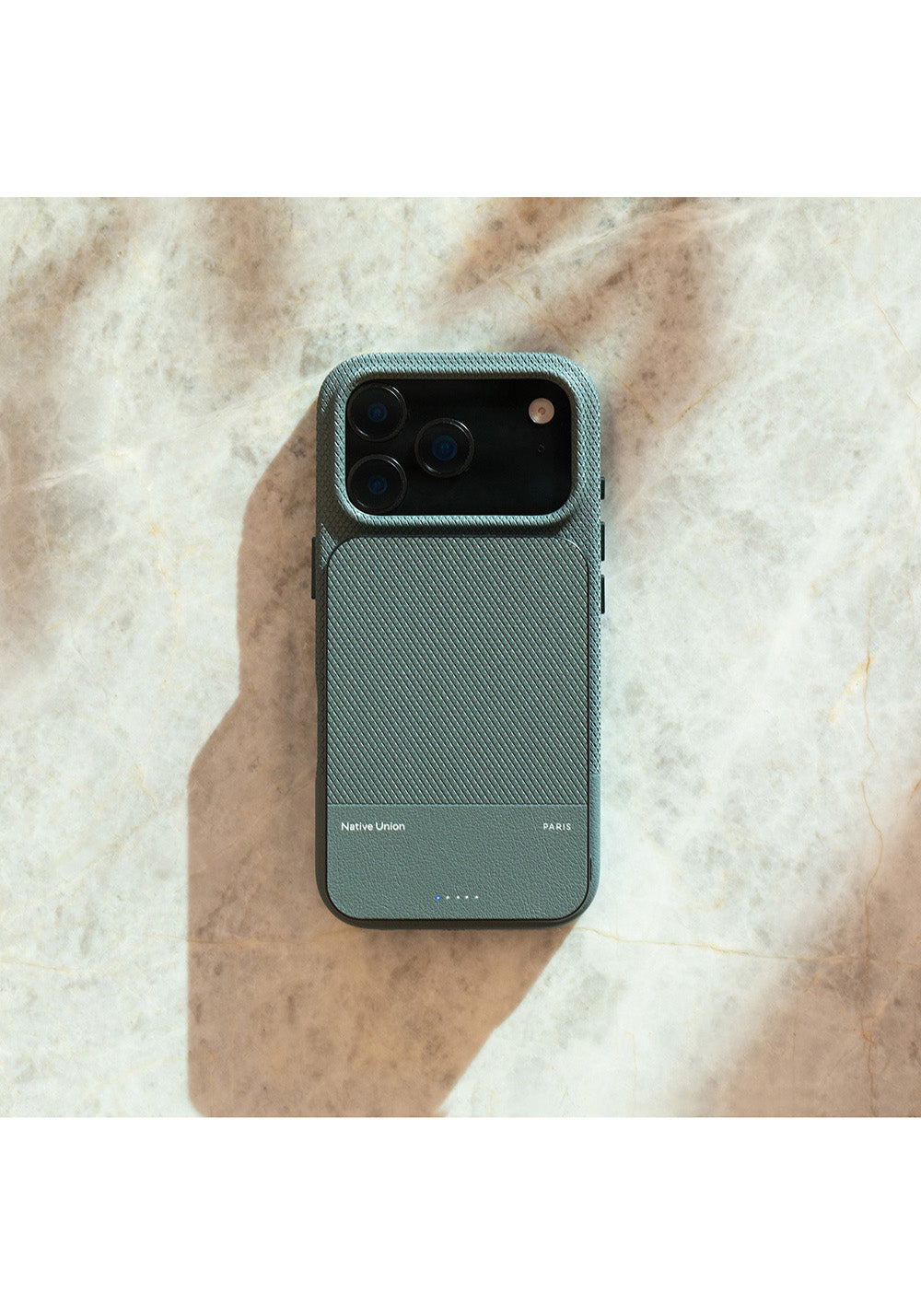 Apple iPhone 17 Pro Max Kılıf Manyetik Şarj Uyumlu Deri Dokulu Native Union RE Classic Serisi Kapak