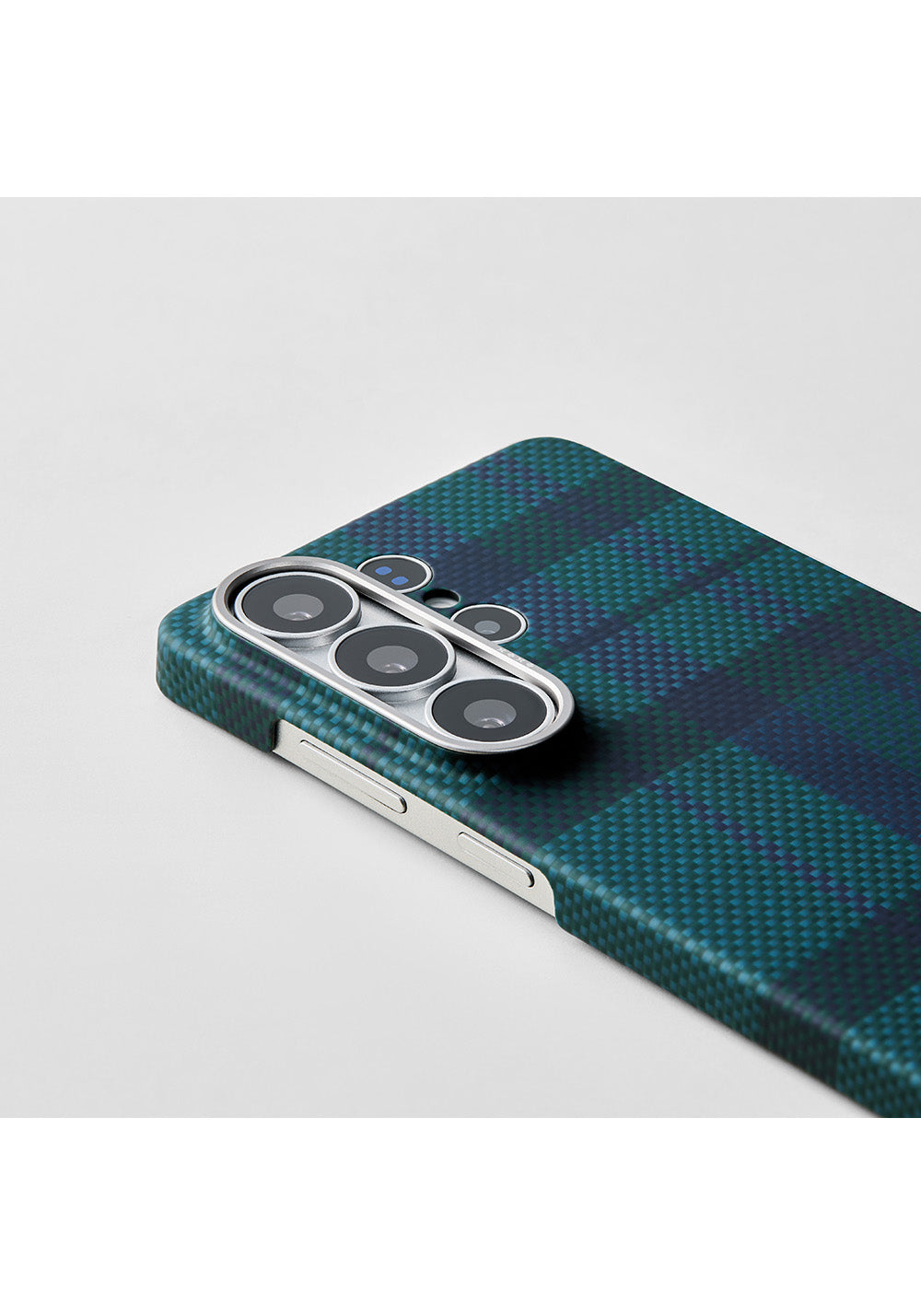Galaxy S26 Ultra Kılıf Manyetik Şarj Uyumlu Aramid Karbon Fiber Pitaka Flora in Grid Serisi Kapak
