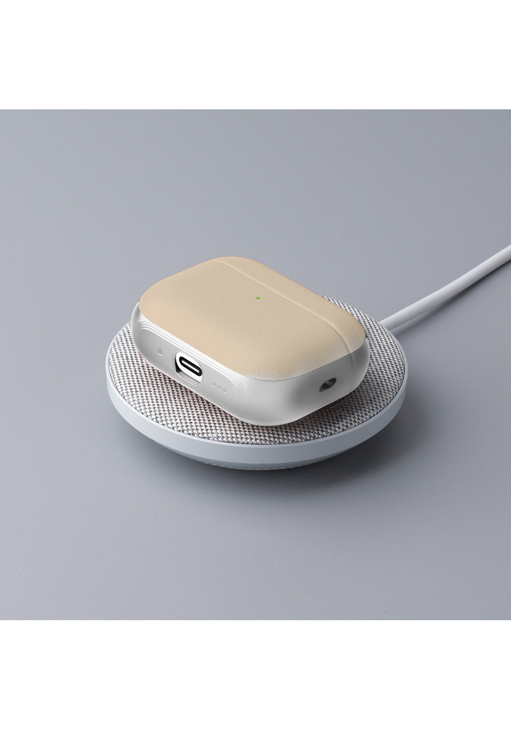 Apple AirPods Pro 3 Kılıf M-Safe Şarj Özellikli Mutural Poying Serisi Deri Tasarımlı Kapak