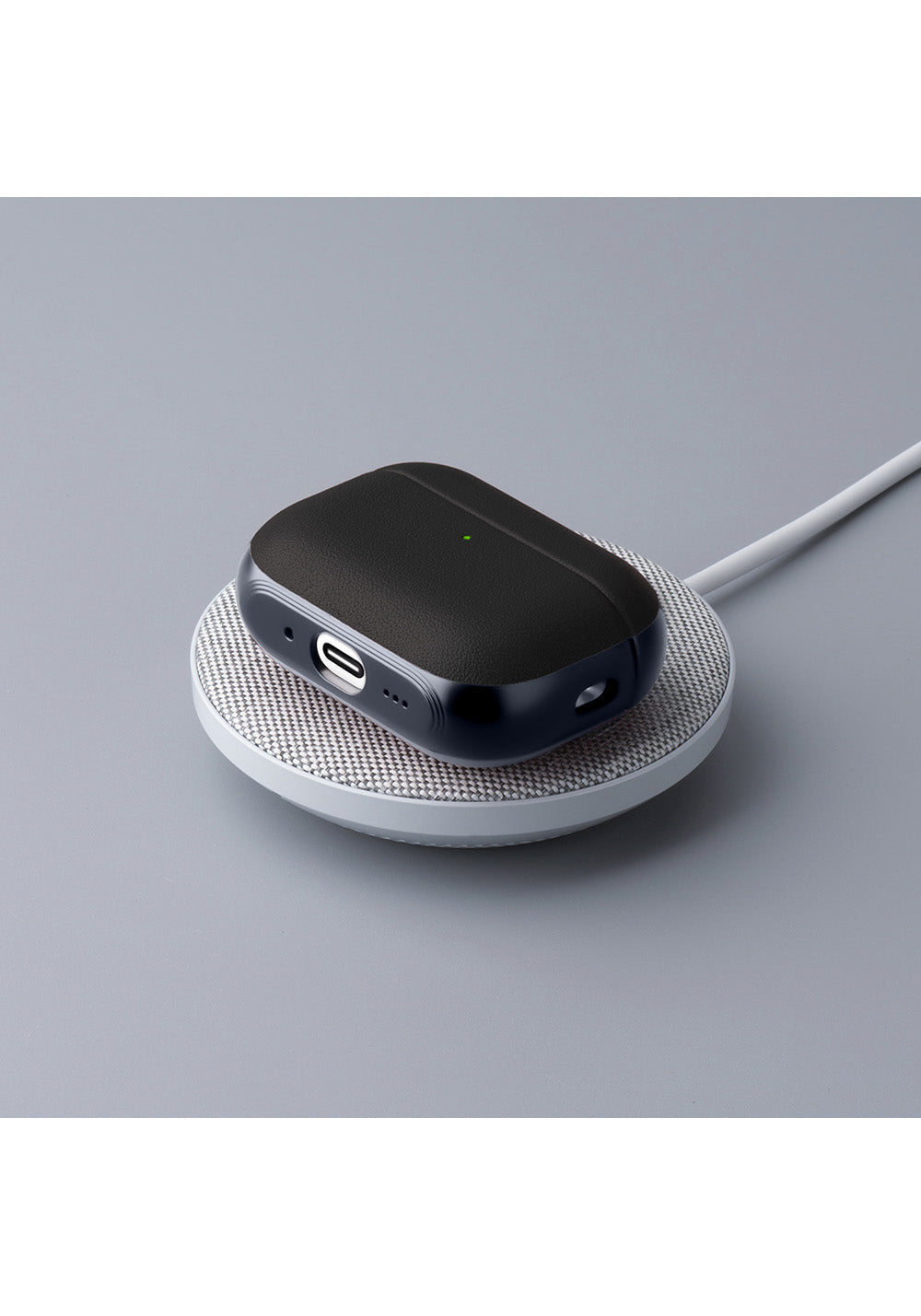 Apple AirPods Pro 3 Kılıf M-Safe Şarj Özellikli Mutural Poying Serisi Deri Tasarımlı Kapak