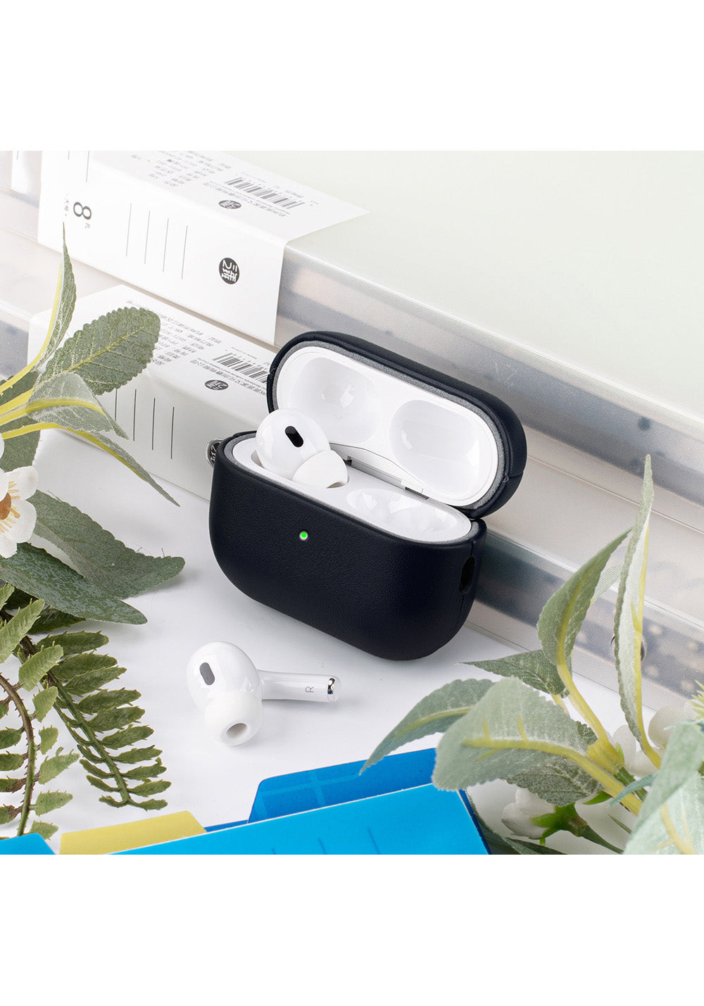Apple AirPods Pro 3 Kılıf M-Safe Şarj Özellikli Mutural Yahu Serisi Deri Tasarımlı Kapak