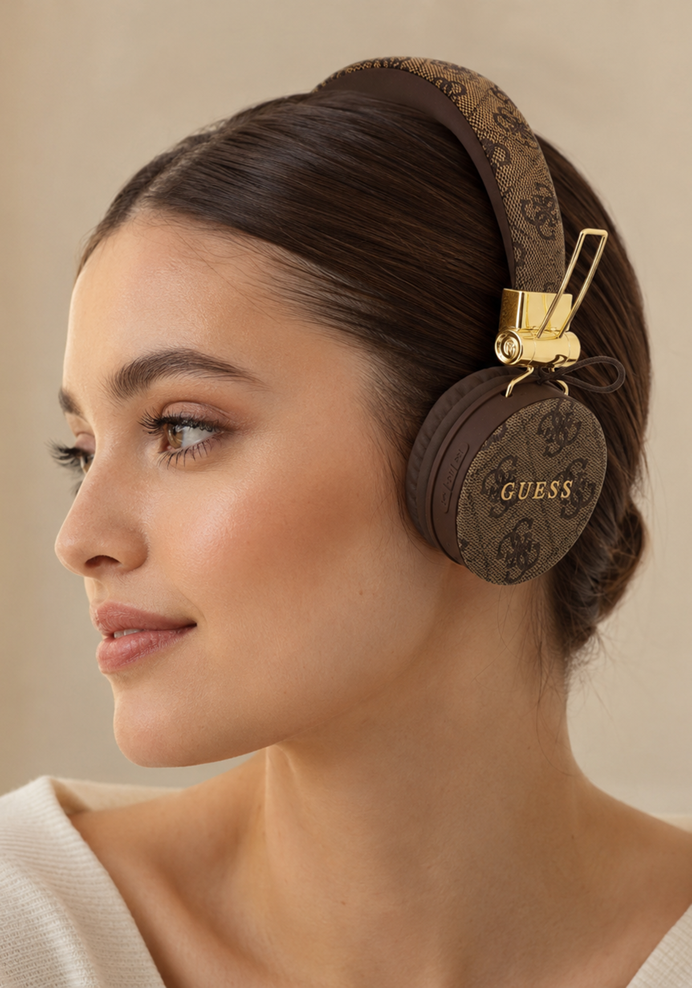 GUESS 4G Monogram Kablosuz Bluetooth Kulaklık – Kahverengi Gold