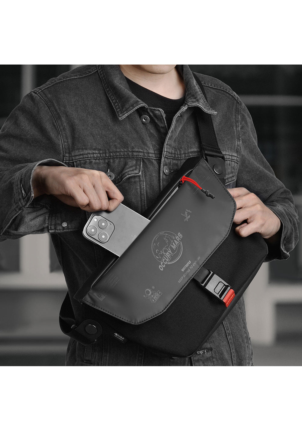 Wiwu Space Exploration Message Bag X – Çapraz Vücut Çantası