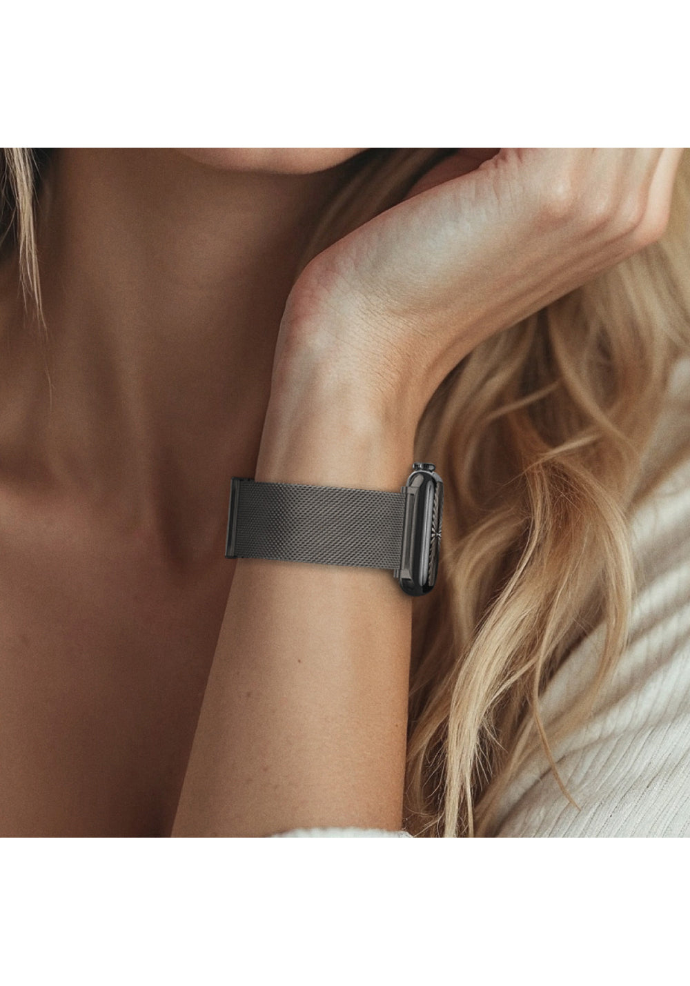 Amazingthing Titan Premium Metal Örgü Kordon – Apple Watch 46 mm