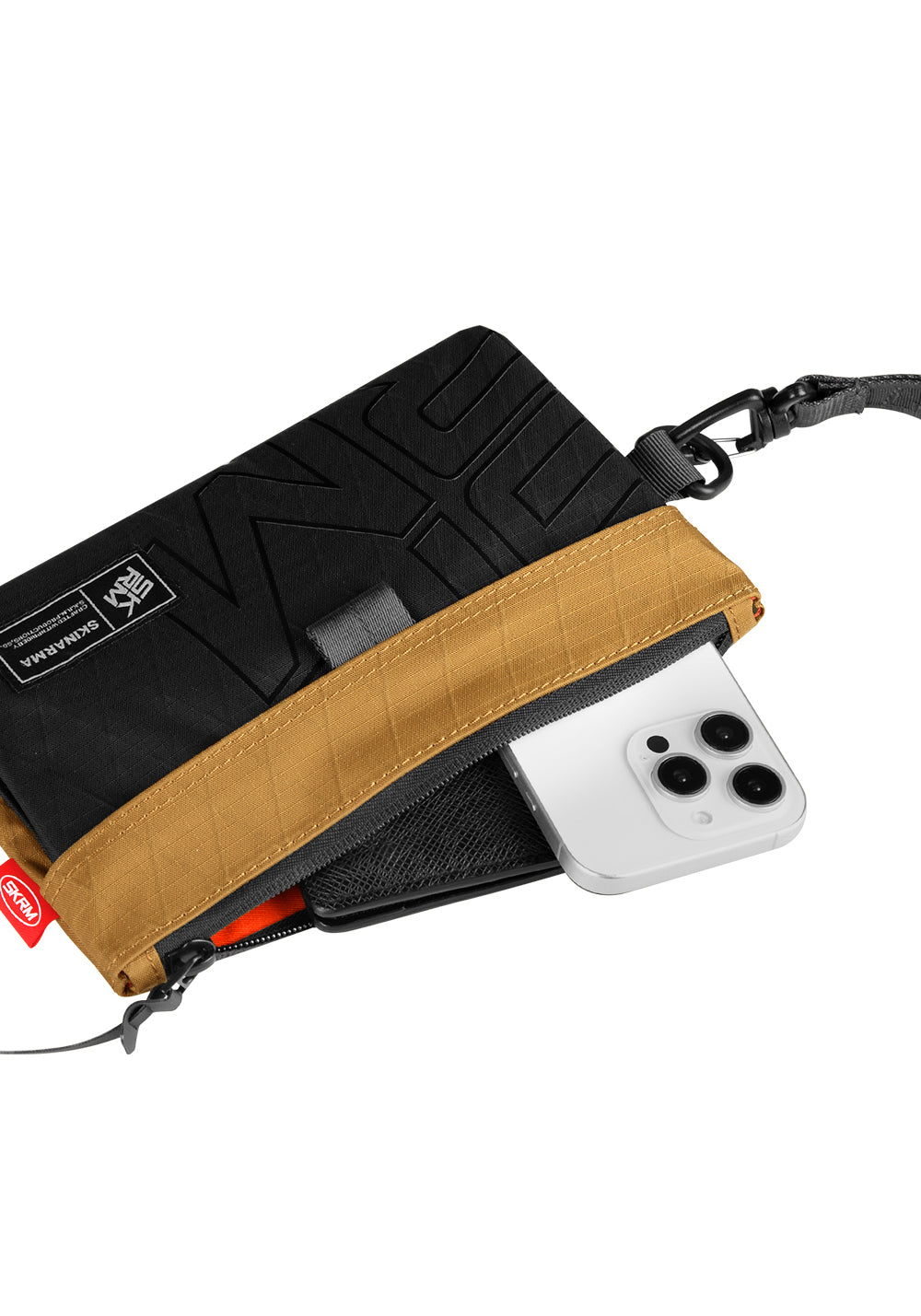 Skinarma Clutch Jager – Çapraz Vücut Çantası